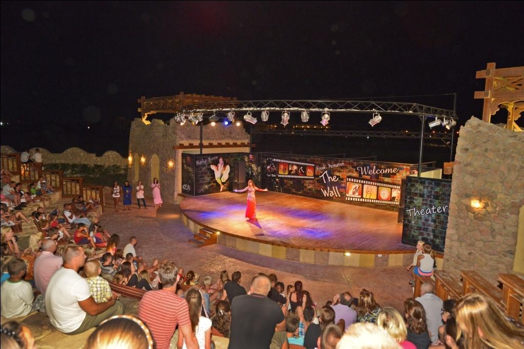 沙姆沙伊赫 Charmillion Club Aquapark酒店 外观 照片 The stage at the amphitheater