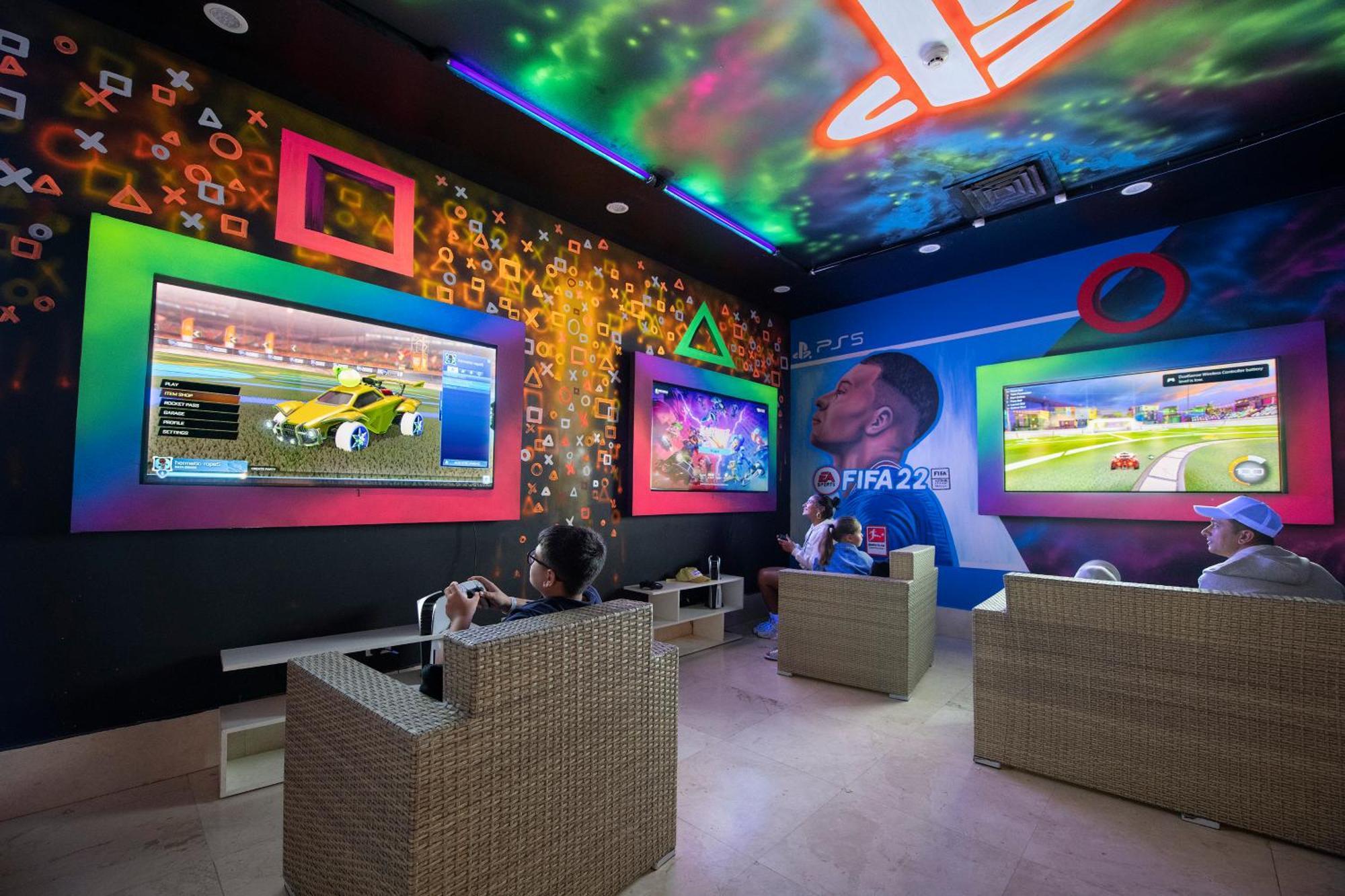 沙姆沙伊赫 Charmillion Club Aquapark酒店 外观 照片 PlayStation Lounge in Dubai